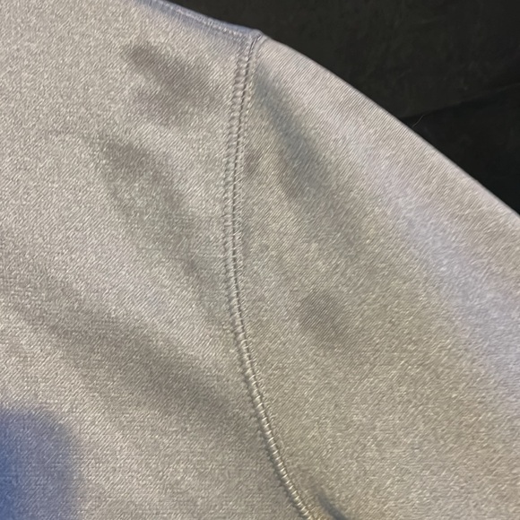 under armour grey Hoodie - Picture 4 of 5